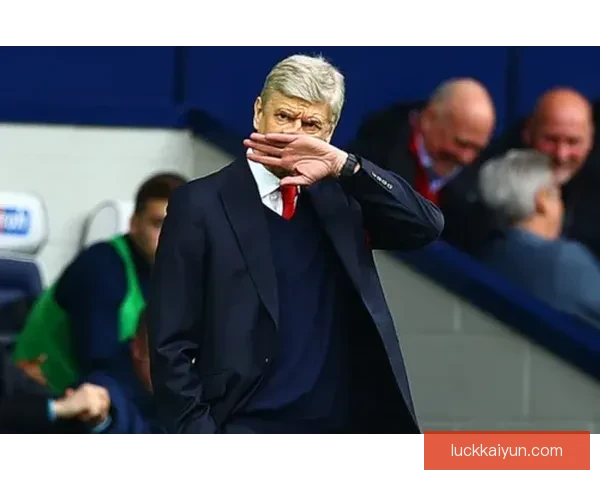 温格执教风格受到广泛关注，带领球队表现稳健，创造多项辉煌纪录。